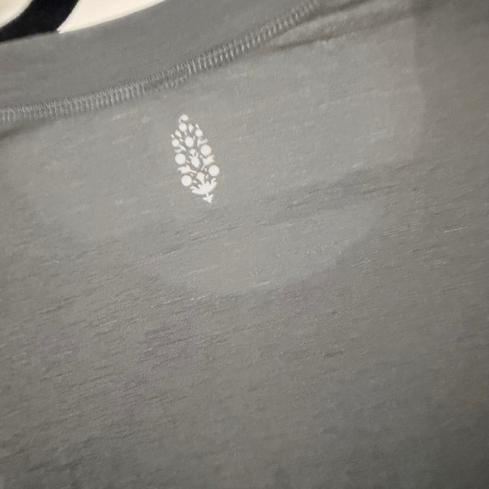 FP Movement Tempo Ruched UV Protection Long Sleeve Top Grey XL Thumbholes - Picture 5 of 6